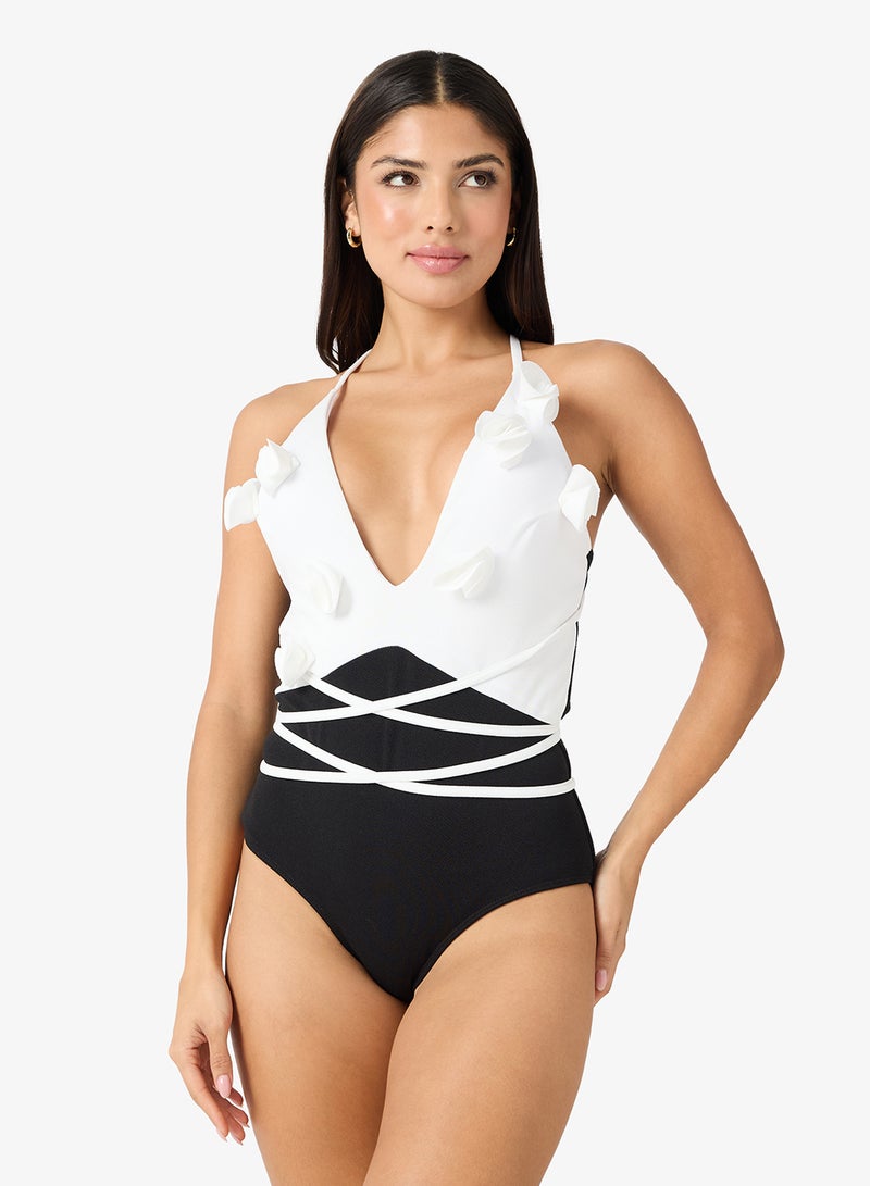 جينجر صدرية سباحة أحادية اللون بياقة هالتر وتفاصيل زهور ثلاثية الأبعاد - Image 4